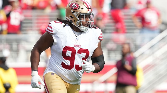 San Francisco 49ers defensive tackle Kalia Davis (93) during the third quarter against the Jacksonville Jaguars at Levi's Stadium. Mandatory Credit: Darren Yamashita-Imagn Images