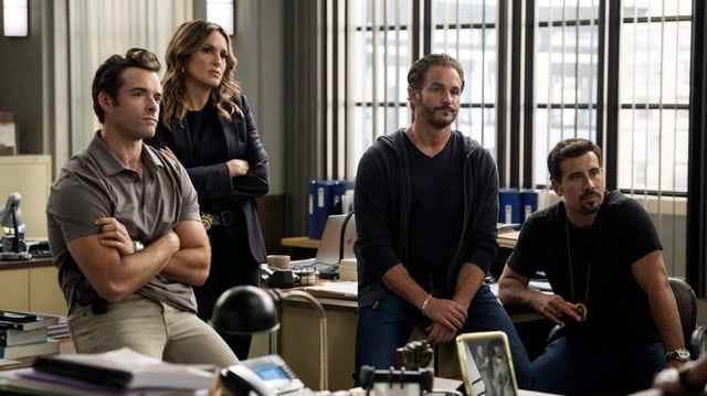 Corey Cott as Det. Jake Griffin, Mariska Hargitay as Capt. Olivia Benson, Kevin Kane as Detective Terry Bruno, Octavio Pisano as Det. Joe Velasco — 'Law & Order: SVU' Season 27 Episode 2 'A Waiver of Consent'