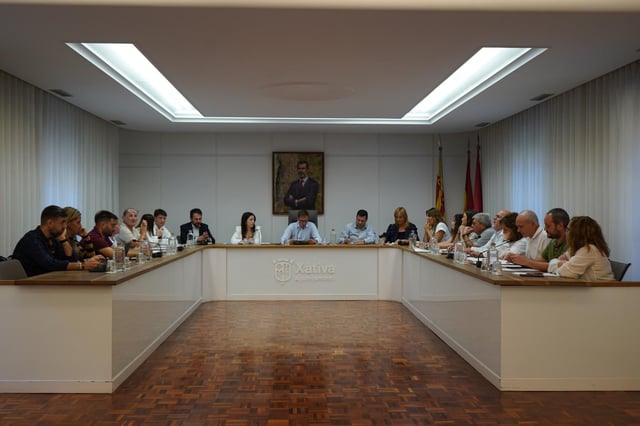 El pleno de Xàtiva aprueba las nuevas ordenanzas fiscales reguladoras para el año 2026