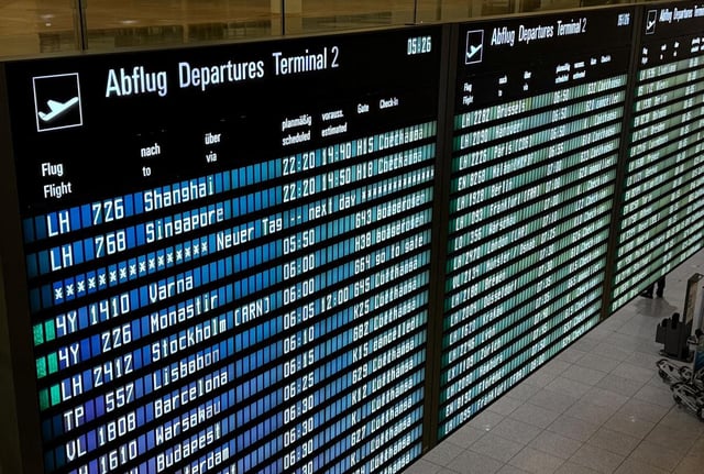 À l’aéroport de Munich, plusieurs vols ont été annulés et d’autres détournés après que des drones ont été repérés dans le ciel bavarois.