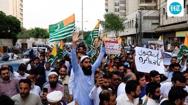 People chant slogans in support of the Kashmiri people as they gather to condemn the killings following a shutter-down strike in Muzaffarabad, the capital of Pakistan-administered Kashmir, during a protest in Karachi, Pakistan October 2, 2025.