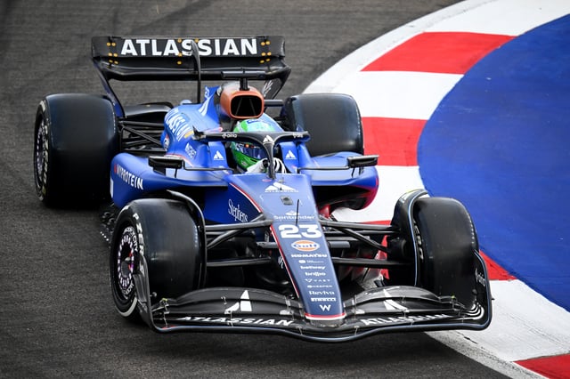 SINGAPORE, SINGAPORE - OCTOBER 03: Alexander Albon of Thailand driving the (23) Williams FW47 Mercedes on track during practice ahead of the F1 Grand Prix of Singapore at Marina Bay Street Circuit on October 03, 2025 in Singapore, Singapore. (Photo by Clive Mason/Getty Images)