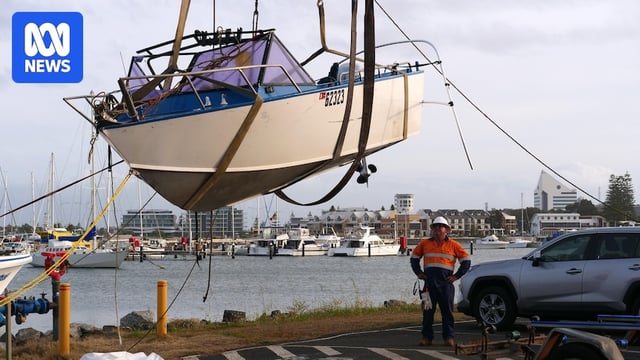 Boat involved in Bunbury accident