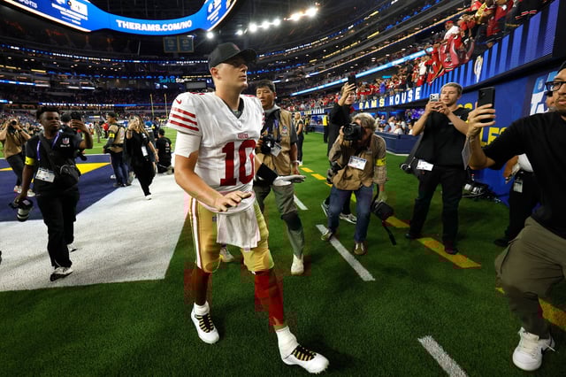INGLEWOOD, CALIFORNIA - OCTOBER 02: Mac Jones #10 of the San Francisco 49ers looks on as he walks off the field after defeating the Los Angeles Rams 26-23 in overtime at SoFi Stadium on October 02, 2025 in Inglewood, California. (Photo by Harry How/Getty Images)