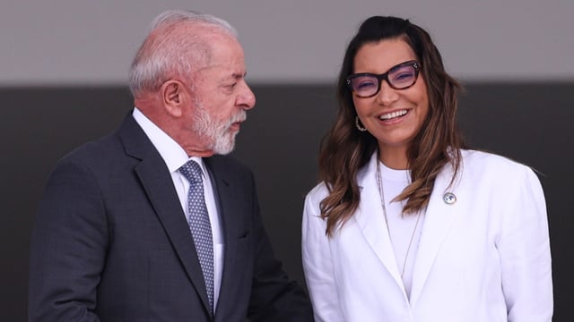 Desaprovação ao trabalho de Janja no governo alcança 61%, maior nível desde maio de 2024.
