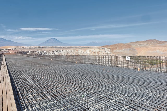 Falta el vaciado del puente Arequipa - La Joya y trabajos finales. Foto: Difusión.