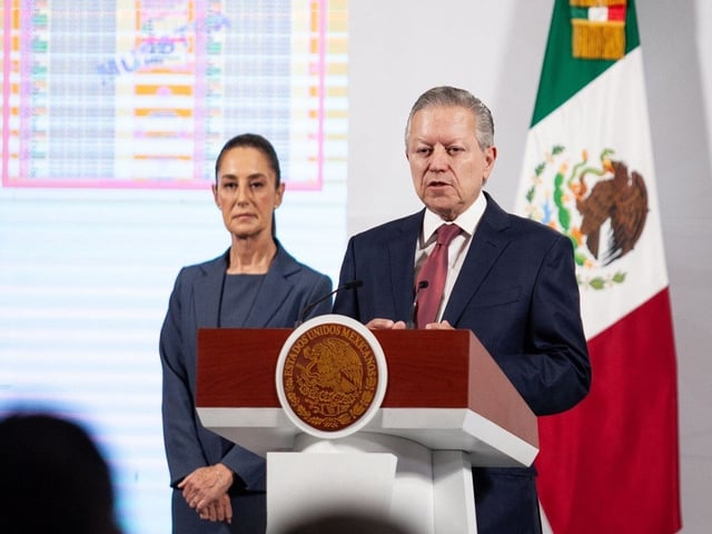Arturo Zaldívar pidió que se aclare que la nueva Ley de Amparo no será retroactiva. Foto: Cuartoscuro