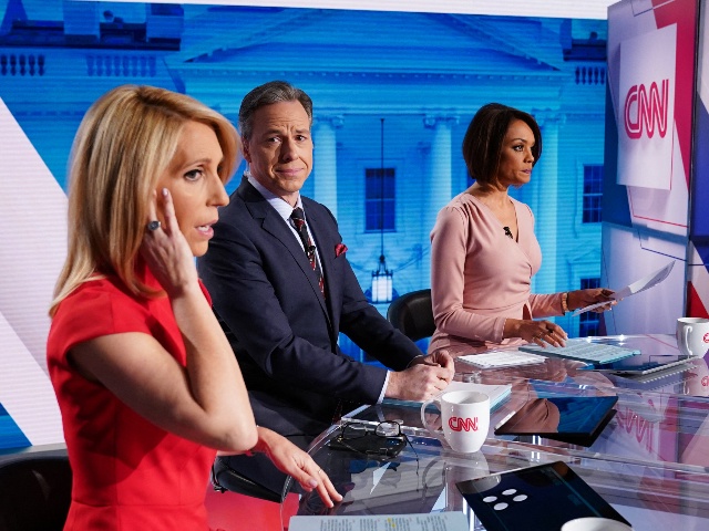 (L-R) Moderators CNN political correspondent Dana Bash, CNN chief Washington correspondent Jake Tapper and Univision's journalist Ilia Calderon get ready for the 11th Democratic Party 2020 presidential debate in a CNN Washington Bureau studio in Washington, DC on March 15, 2020. (Photo by MANDEL NGAN / AFP)