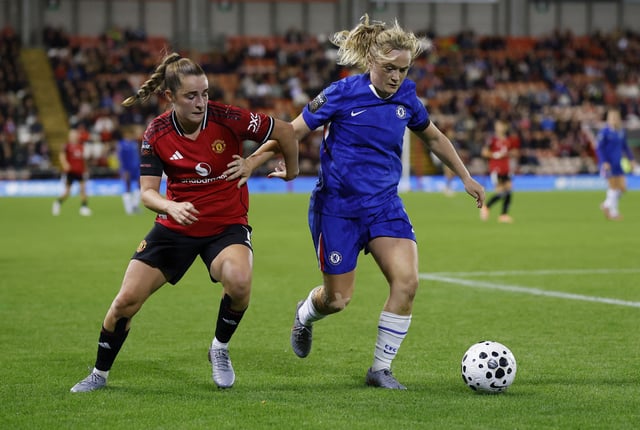 Soccer Football - Women's Super League - Manchester United v Chelsea - Leigh Sports Village, Leigh, Britain - October 3, 2025 Chelsea's Erin Cuthbert in action with Manchester United's Ella Toone Action Images via Reuters/Jason Cairnduff