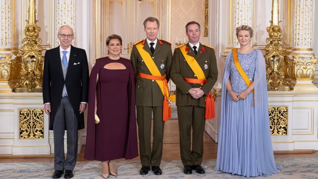 Abdicación del Gran Duque Enrique ¿Quiénes fueron los invitados a la proclamación de Guillermo.png
