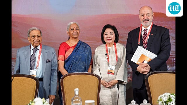 (From left) Economist NK Singh, Union finance minister Nirmala Sitharaman, Indonesian economist Mari Elka Pangestu, and London School of Economics vice chancellor Larry Kramer during the Kautilya Economic Conclave in New Delhi. (PIB)