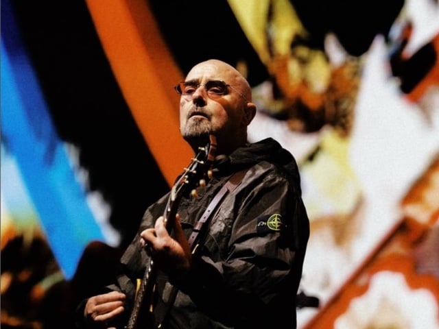 Paul "Bonehead" Arthurs, guitarrista de Oasis. Foto IG