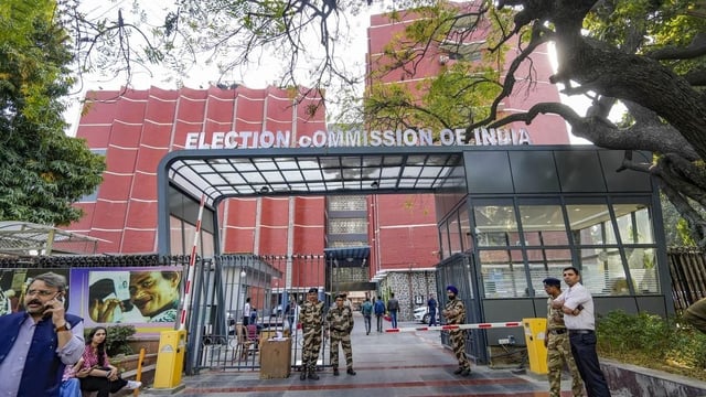 Bihar elections: ECI visits Bihar to assess preparations. (Image: PTI)