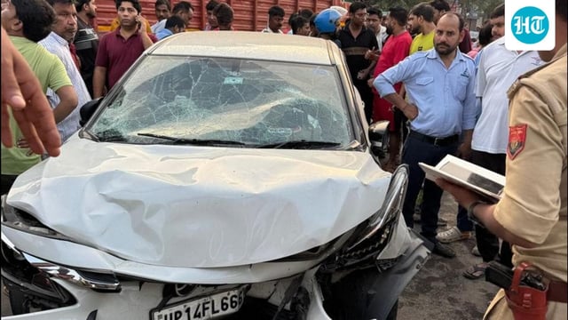 The car rammed into a group of morning walkers at the T-point of GT Road near Rakesh Marg in Ghaziabad.