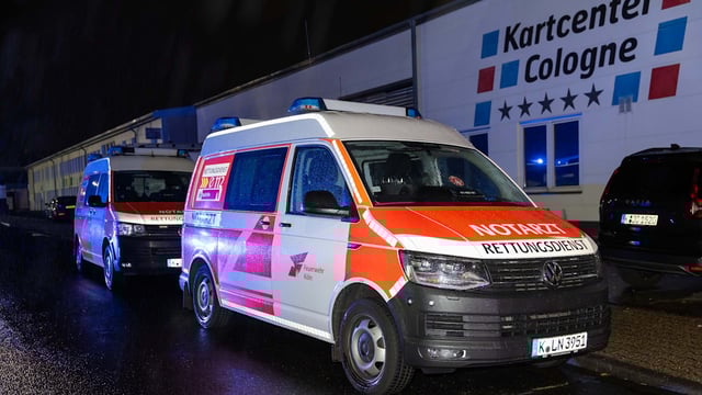Defekte Lüftung in Kölner Kartbahn führt zu Kohlenmonoxid-Vergiftung bei 22 Gästen.