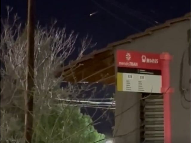El meteorito fue captado por varias personas en Mendoza (Captura de video).