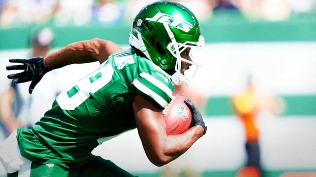 Isaiah Williams, of the New York Jets, run after catching the punt return a Bills punt, Sunday, September 14, 2025, in East Rutherford.