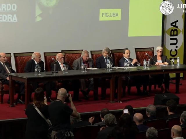 Homenaje de la UBA a los jueces del juicio a las Juntas a 40 años del proceso.