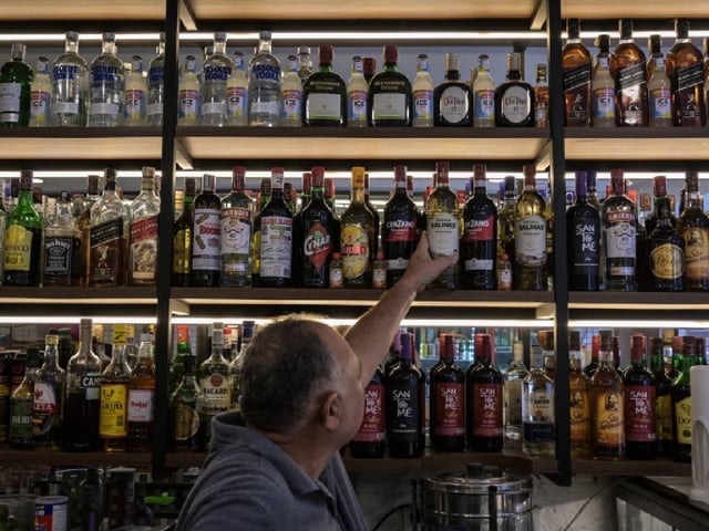 Alerta por intoxicaciones masivas con bebidas alcohólicas en Brasil