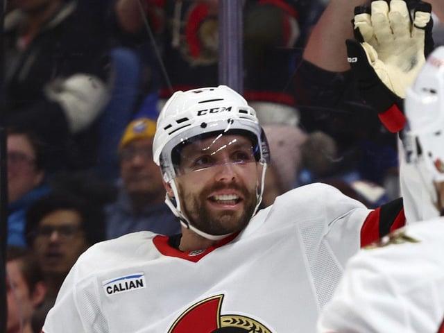  A file photo of Senators winger David Perron, who scored the team’s second goal against the Canadiens in Montreal on Saturday night.