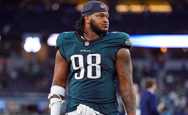 Jalen Carter #98 of the Philadelphia Eagles walks off of the field after an NFL football game against the Dallas Cowboys at AT&T Stadium on November 10, 2024 in Arlington, Texas.