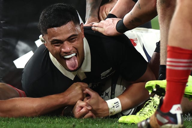 DUNEDIN, NEW ZEALAND - JULY 05: Tupou Vaa'i of the New Zealand All Blacks celebrates his try during the International Test match between New Zealand All Blacks and France at Forsyth Barr Stadium on July 05, 2025 in Dunedin, New Zealand. (Photo by Phil Walter/Getty Images)