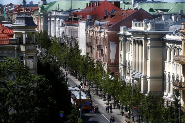 Une vue de la rue Gediminas à Vilnius, Lituanie, le 19 mai 2018.