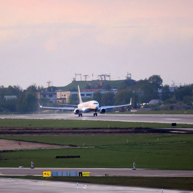 Un avion sur le tarmac de l'aéroport de Vilnius, en Lituanie, le 23 mai 2021.