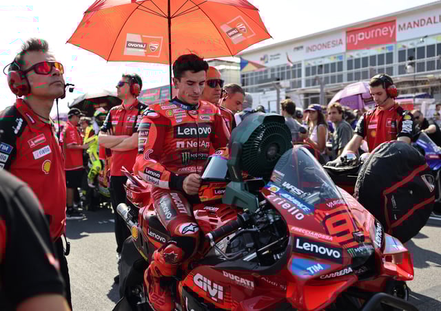 MotoGP -  Indonesian Grand Prix - Mandalika International Street Circuit, Mandalika, Indonesia - October 5, 2025 Ducati Lenovo Team's Marc Marquez before the MotoGP race REUTERS/Willy Kurniawan