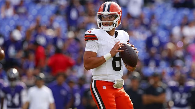 Sep 14, 2025; Baltimore, Maryland, USA; Cleveland Browns quarterback Dillon Gabriel (8) drops back to pass during the second half against the Baltimore Ravens at M&T Bank Stadium. Mandatory Credit: Peter Casey-Imagn Images