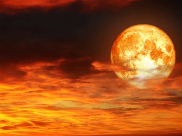 La Luna llena en Aries del 7 de octubre 2025. Foto:Shutterstock