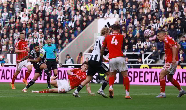 Soccer Football - Premier League - Newcastle United v Nottingham Forest - St James' Park, Newcastle, Britain - October 5, 2025 Newcastle United's Bruno Guimaraes scores their first goal Action Images via Reuters/Lee Smith
