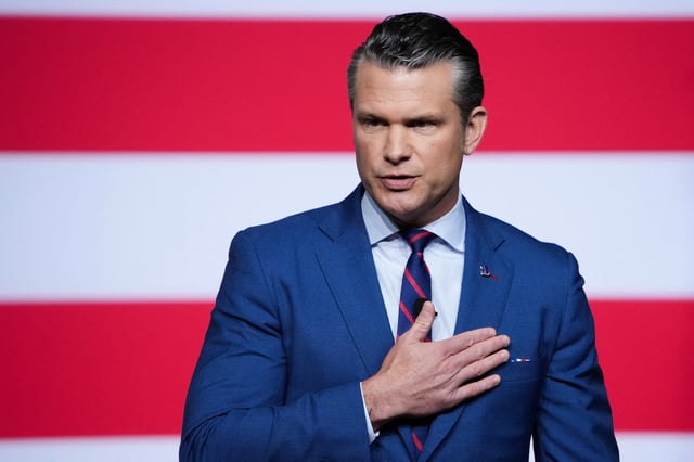 U.S. Secretary of War Pete Hegseth speaks to senior military leaders at Marine Corps Base Quantico, Virginia, U.S., September 30, 2025. Andrew Harnik/Pool via REUTERS