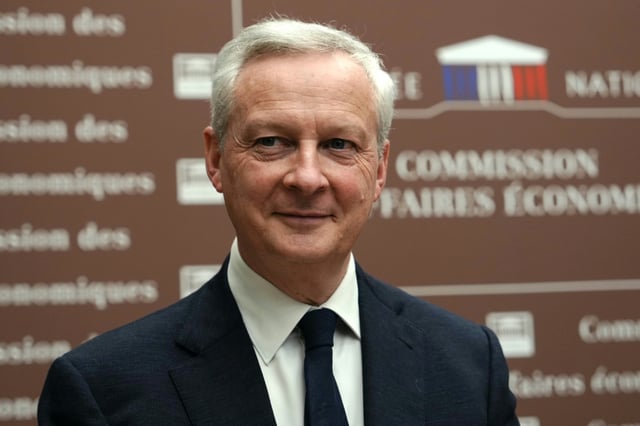 Knapp einen Monat nach dem Sturz der bisherigen Regierung hat Frankreich eine neue Regierung. Darin übernimmt Ex-Wirtschaftsminister Bruno Le Maire das Verteidigungsministerium.