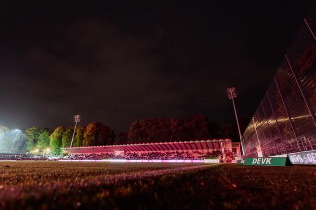 In Köln gingen die Lichter aus – und zwar nicht im übertragenen Sinne, sondern diesmal ganz buchstäblich.