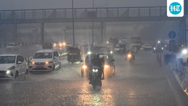 Heavy rain near Akshardam Temple on NH-24 near Vinod Nagar in New Delhi, on Thursday, October 2