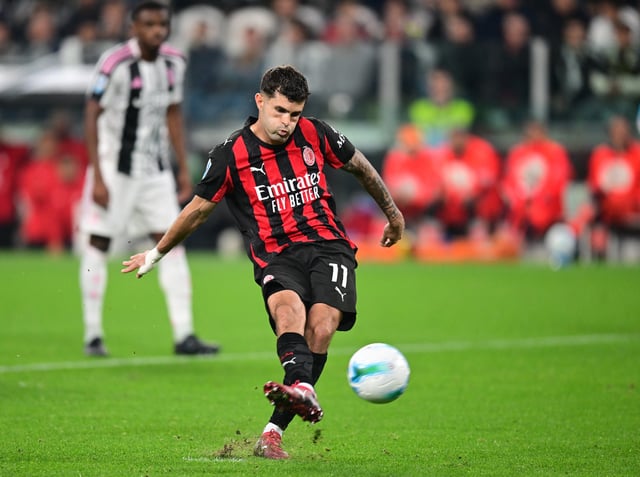 Soccer Football - Serie A - Juventus v AC Milan - Allianz Stadium, Turin, Italy - October 5, 2025 AC Milan's Christian Pulisic misses a penalty REUTERS/Daniele Mascolo