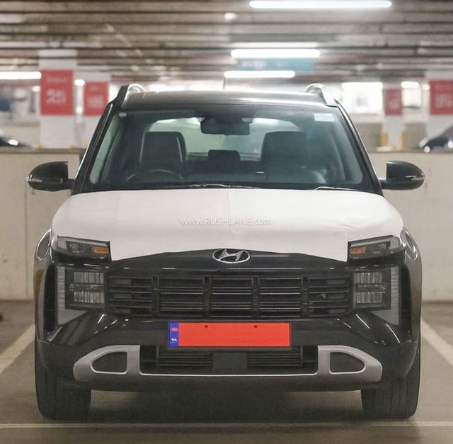 2026 Hyundai Venue Front