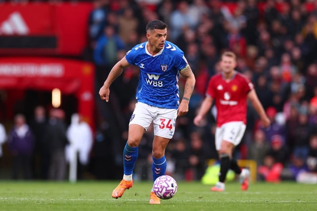 Granit Xhaka in action against Manchester United (Photo: Getty)