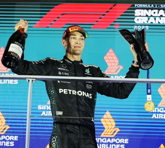 Russell celebra su triunfo en Singapur. |  Fazry Ismail