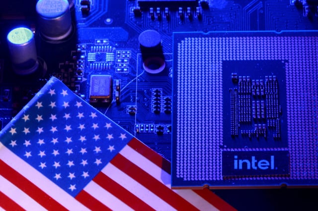 U.S. flag and Intel chip appear in this illustration taken August 25, 2025. REUTERS/Dado Ruvic/Illustration