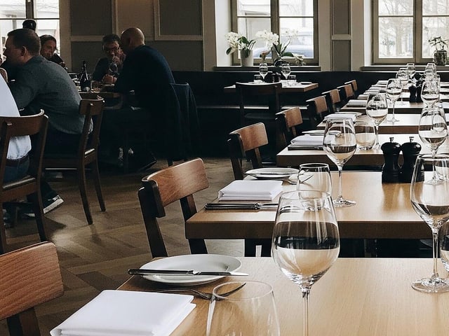 Kostenloses Wasser im Restaurant - warum das in Deutschland selten ist