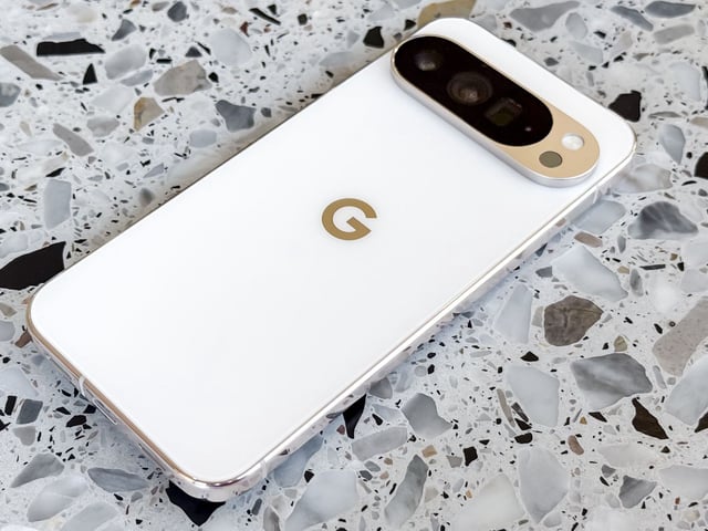 Google Pixel 10 Pro XL back