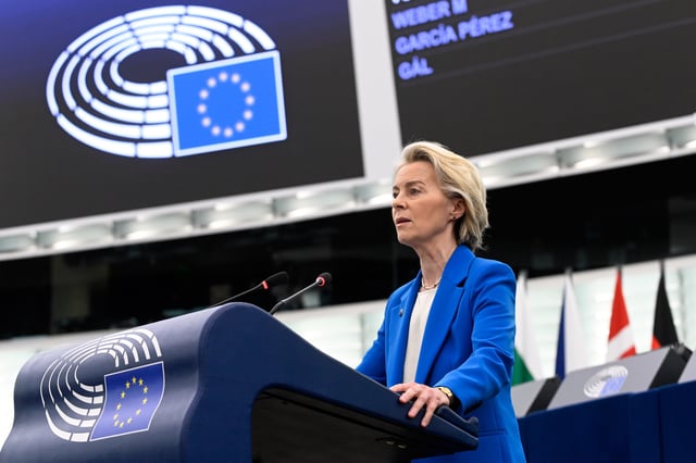 European Commission president Ursula von der Leyen speak before a no-confidence vote against the European Commission, Monday, Oct. 6, 2025 at the European Parliament in Strasbourg, eastern France. (AP Photo/Pascal Bastien)