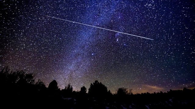 The Draconid meteor shower is best seen soon after dark on the peak night. 