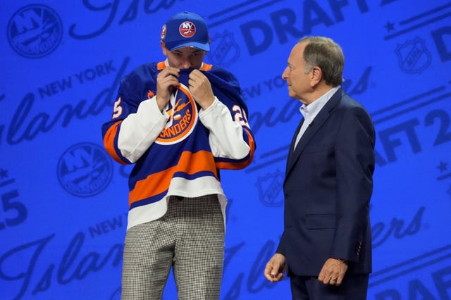 Jun 27, 2025; Los Angeles, California, USA; Matthew Schaefer is selected as the first overall pick to the New York Islanders in the first round of the 2025 NHL Draft at Peacock Theater. Mandatory Credit: Kirby Lee-Imagn Images/ File Photo