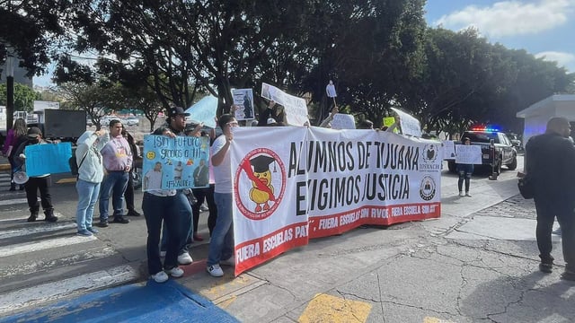 A los estudiantes les ofrecieron un curso de 4 meses por lo cual pagaron hasta 10 mil pesos y les entregaron certificados falsos