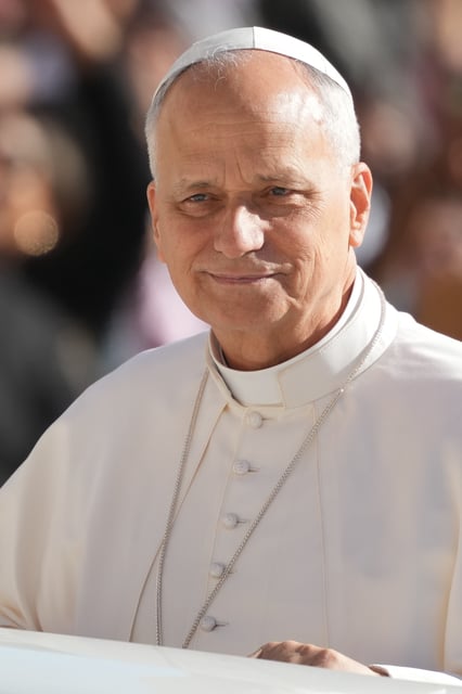 Pope Leo XIV arrives to hold an audience with the participants of the Jubilee of Missionaries and Migrants, at the Vatican, Saturday, Oct. 4, 2025. (AP Photo/Andrew Medichini)
