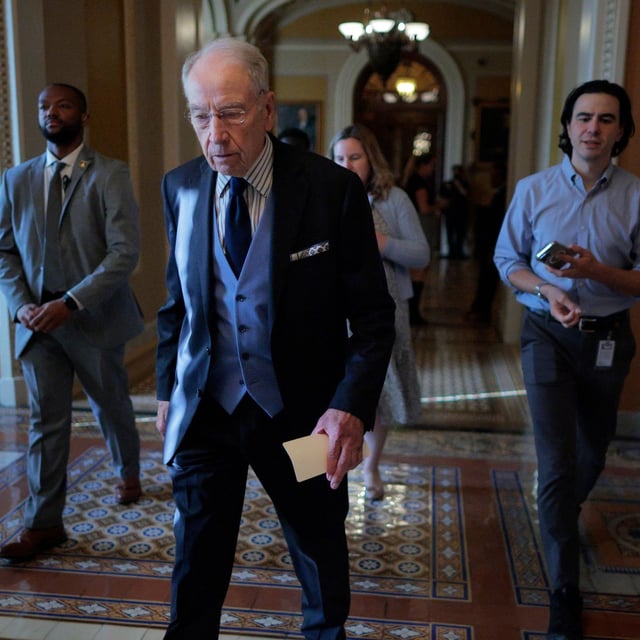 WASHINGTON, DC - OCTOBER 06:  U.S. Sen. Charles Grassley (R-IA) (C) heads for the Senate Majority Leaders' office at the Capitol on October 06, 2025 in Washington, DC. The federal government shut down five days ago after Congress and the White House failed to negotiate a deal on extending pandemic-era health care funding before the end of the fiscal year. (Photo by Chip Somodevilla/Getty Images)
