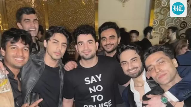 Last month, Samay Raina attended the screening of Aryan Khan's directorial debut, The Ba***ds of Bollywood in Mumbai.